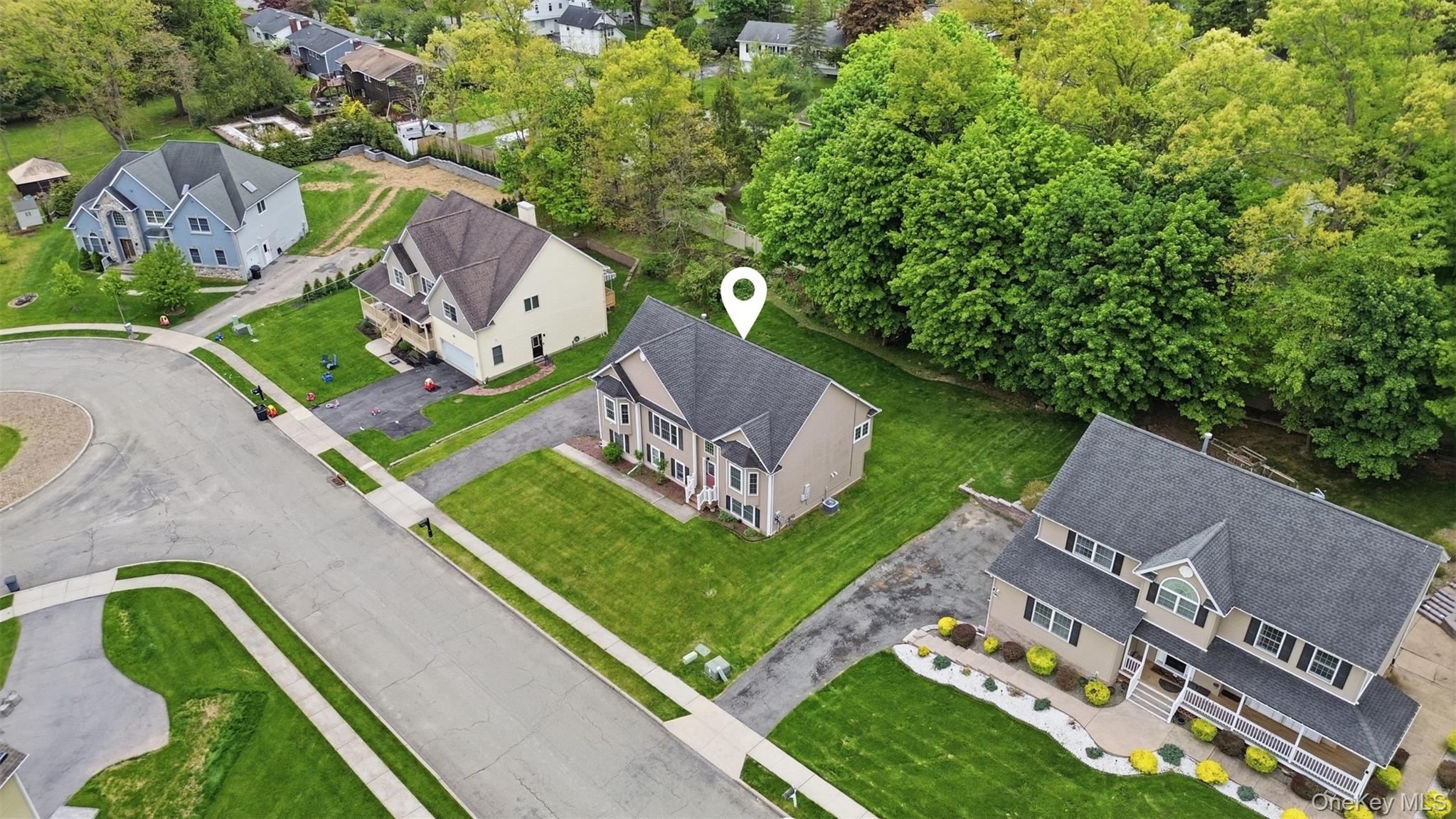 10 Village Gate Way – For Sale photo 28