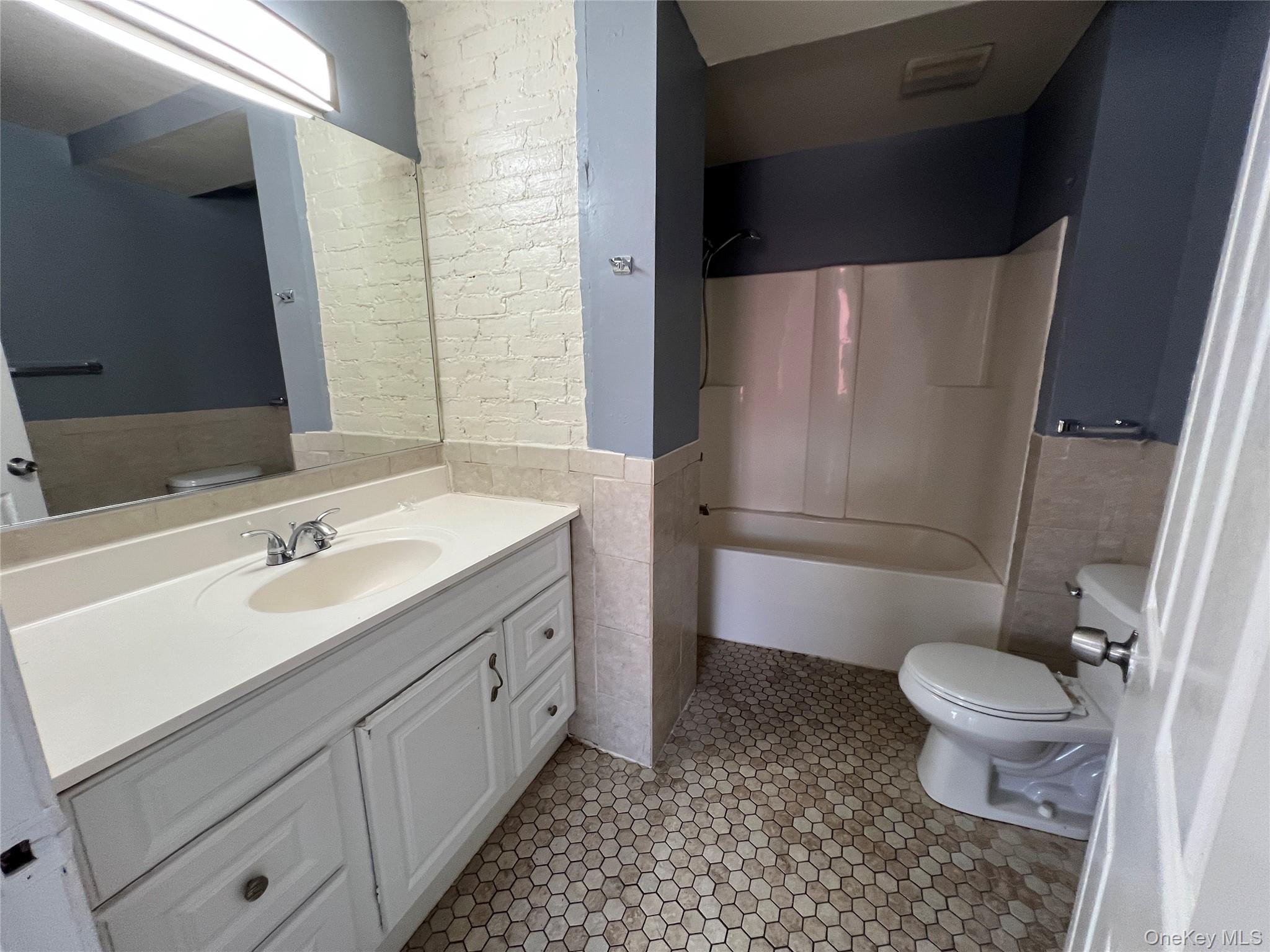 761 Main Street, Unit 3E photo 5