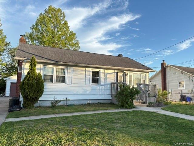 811 9th Street – For Sale photo 2