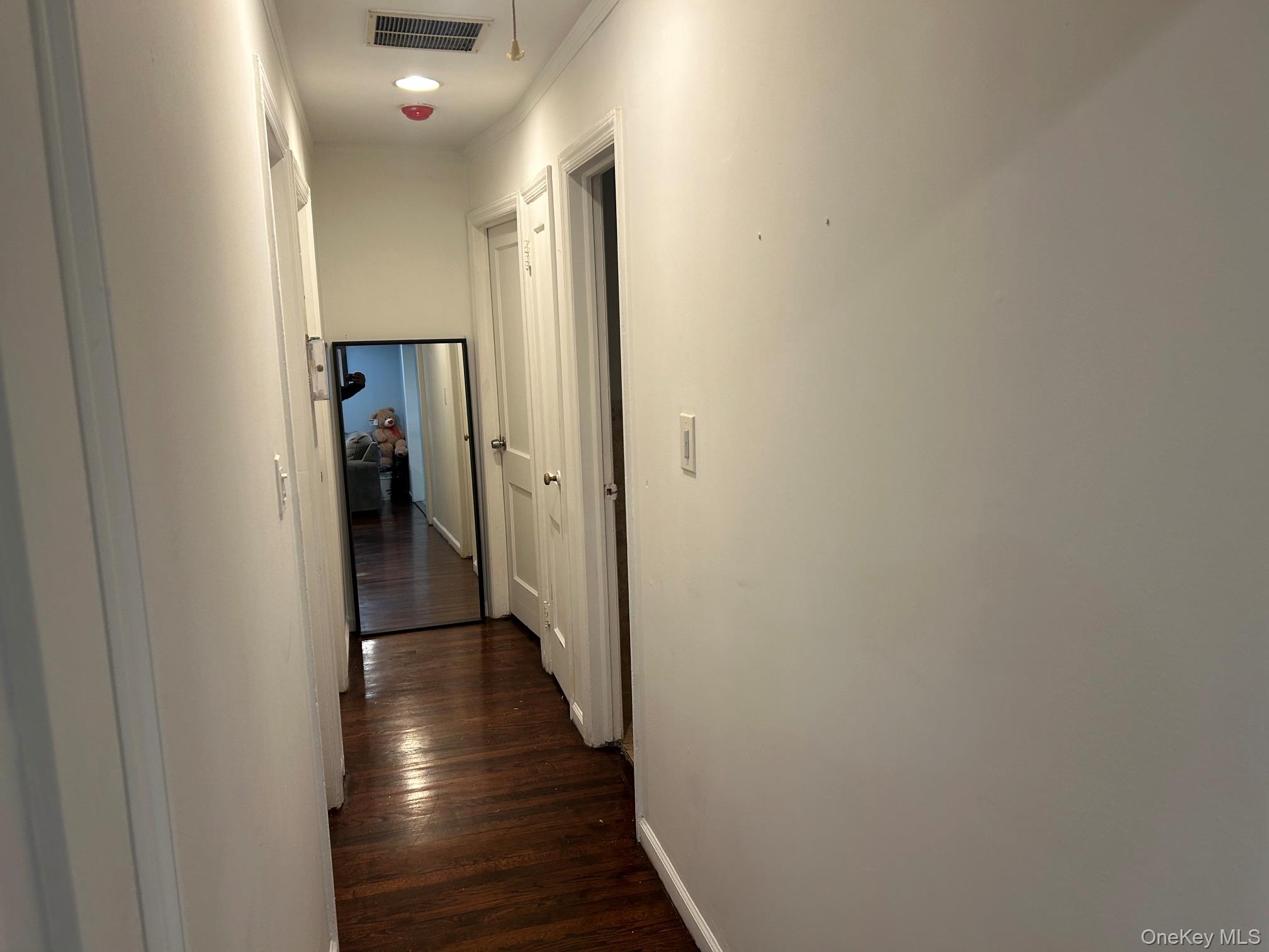 811 9th Street – For Sale photo 11