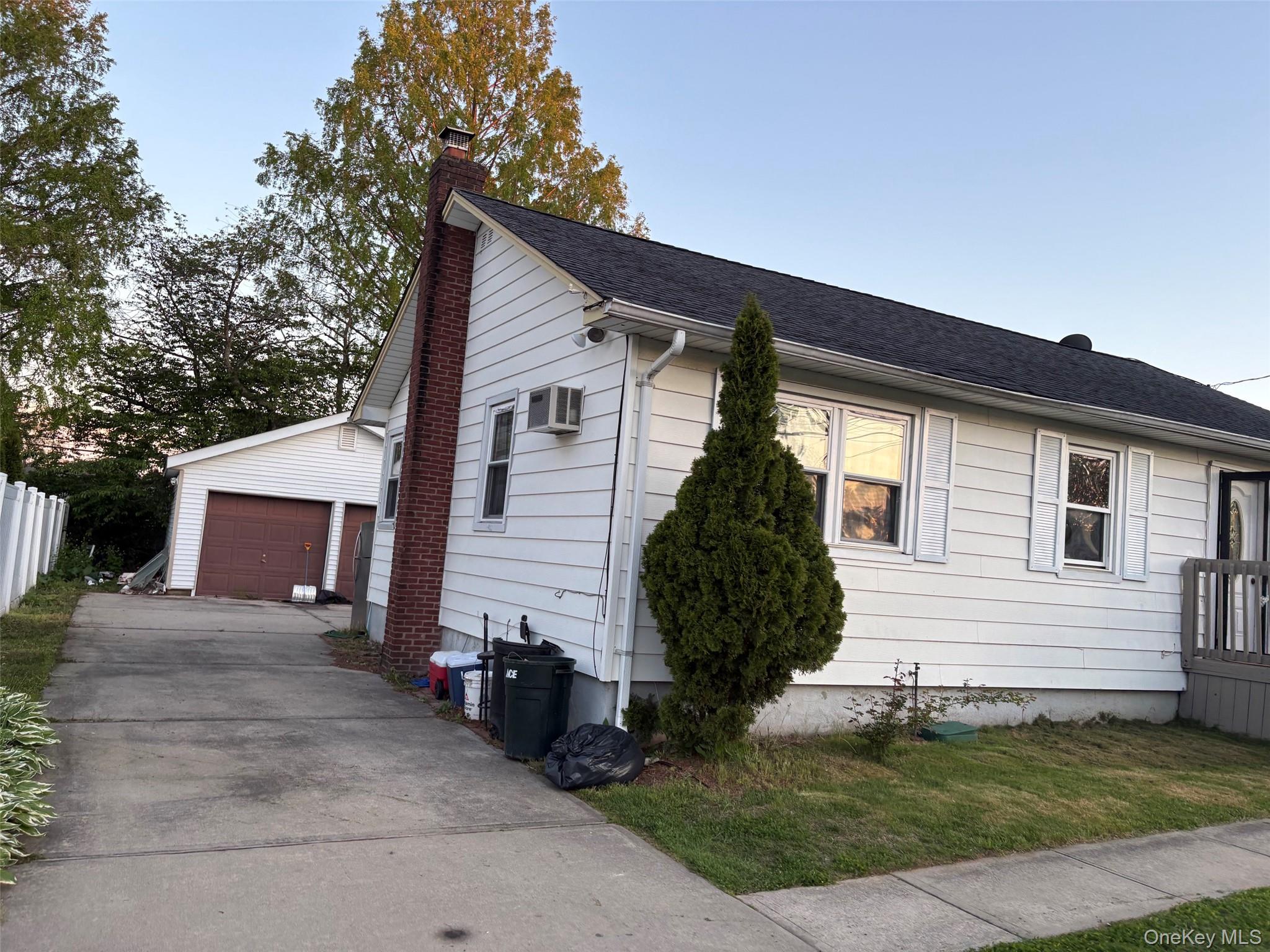 811 9th Street – For Sale photo 12