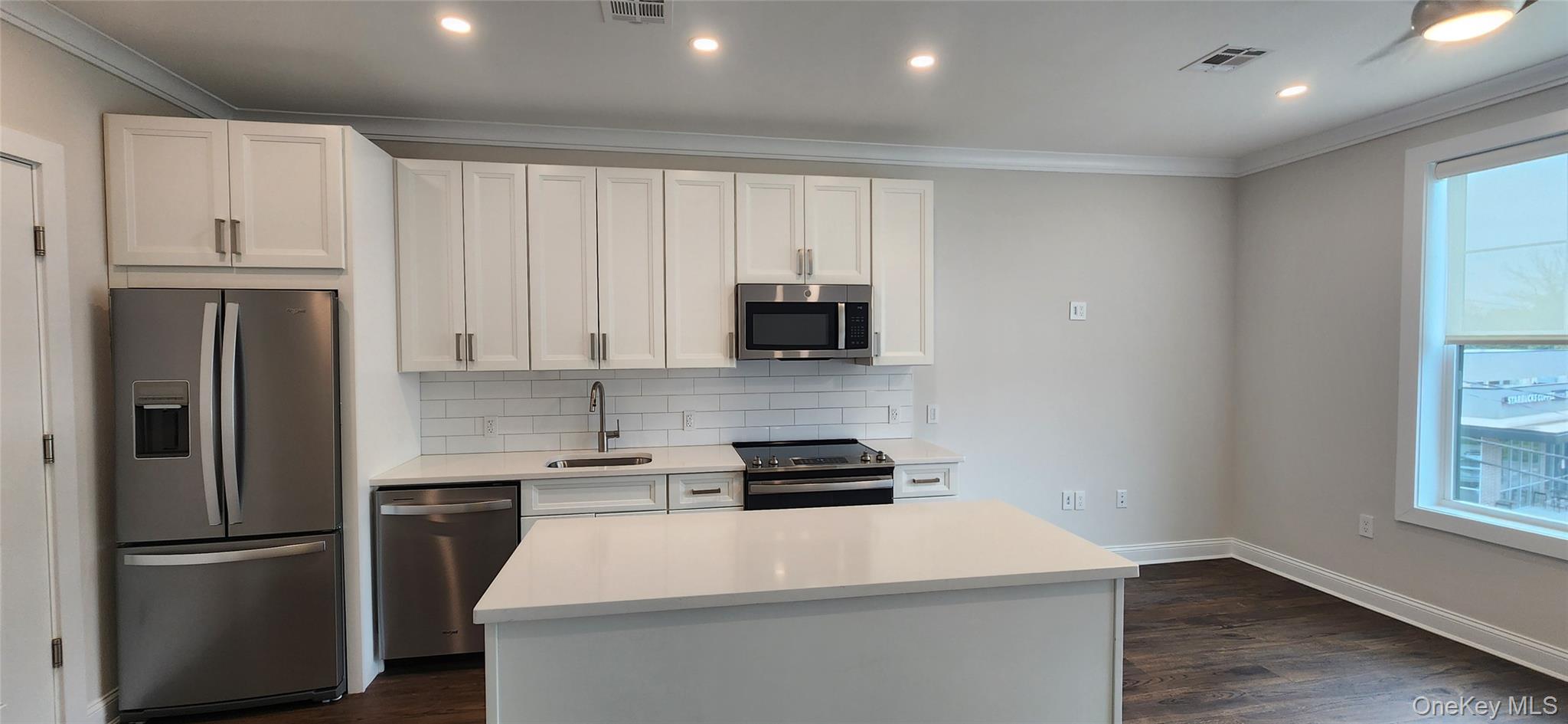 5 Freer Street, Unit 306 photo 3