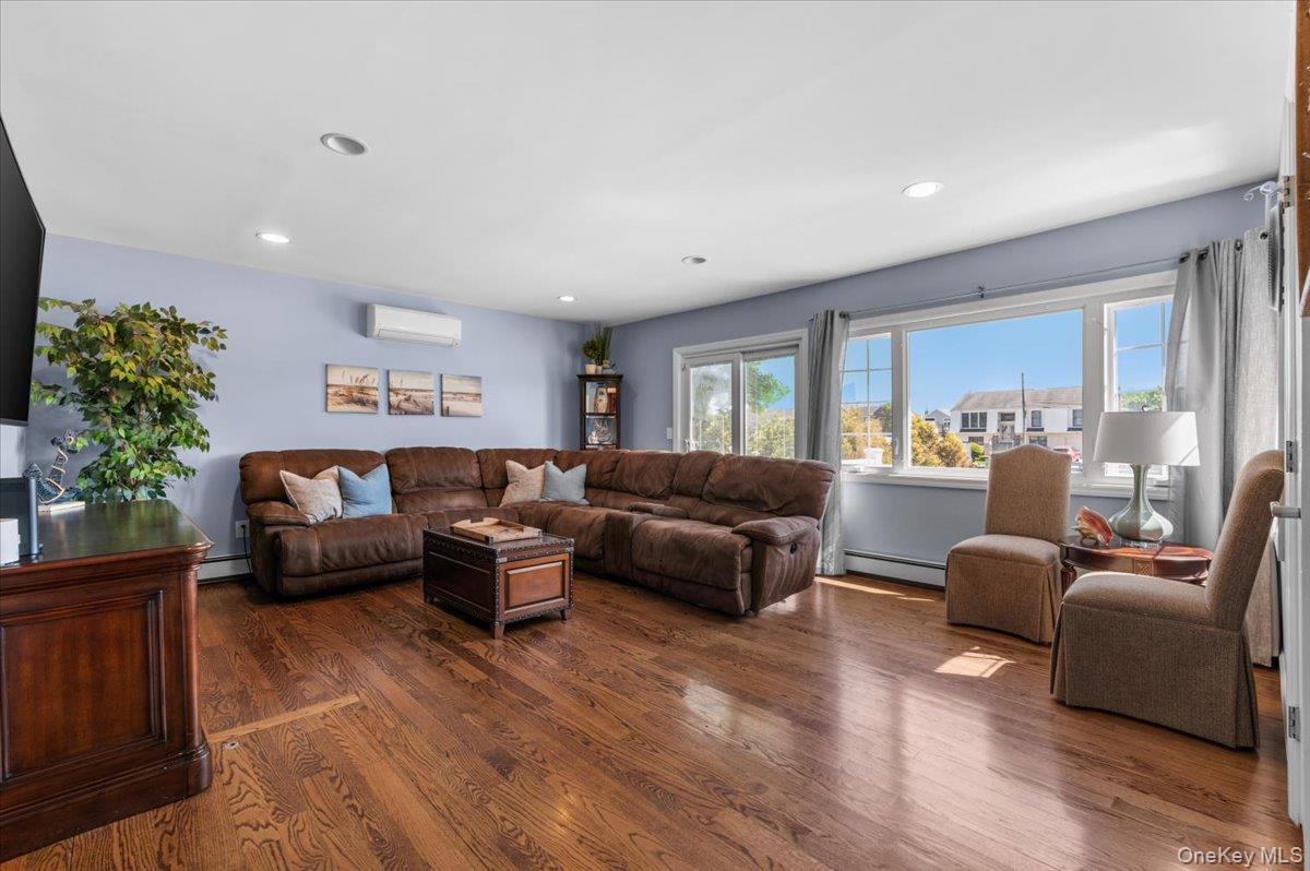 2968 Islip Court – For Sale photo 17