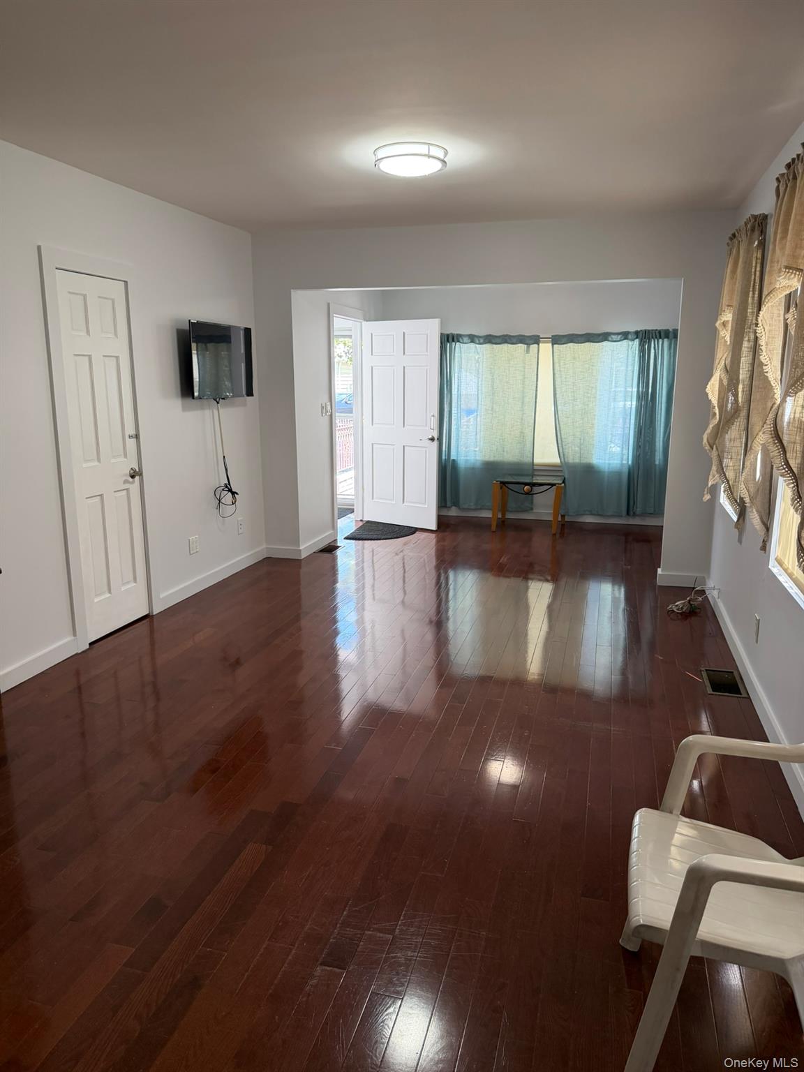 12012 115TH Avenue – For Sale photo 7