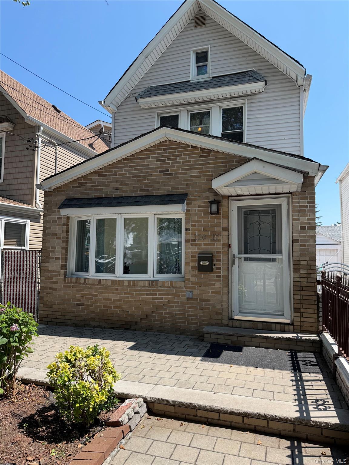 12012 115TH Avenue – For Sale