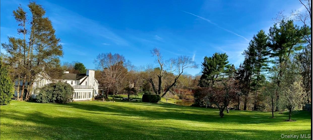 4 Roads End – For Sale photo 21