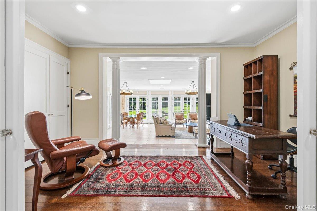4 Roads End – For Sale photo 29