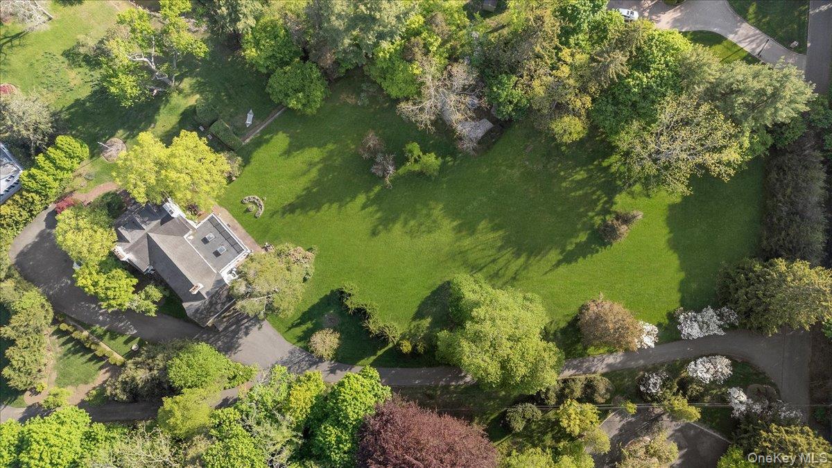 4 Roads End – For Sale photo 49
