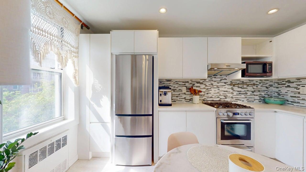 68-15 Selfridge Street, Unit 3D photo 11
