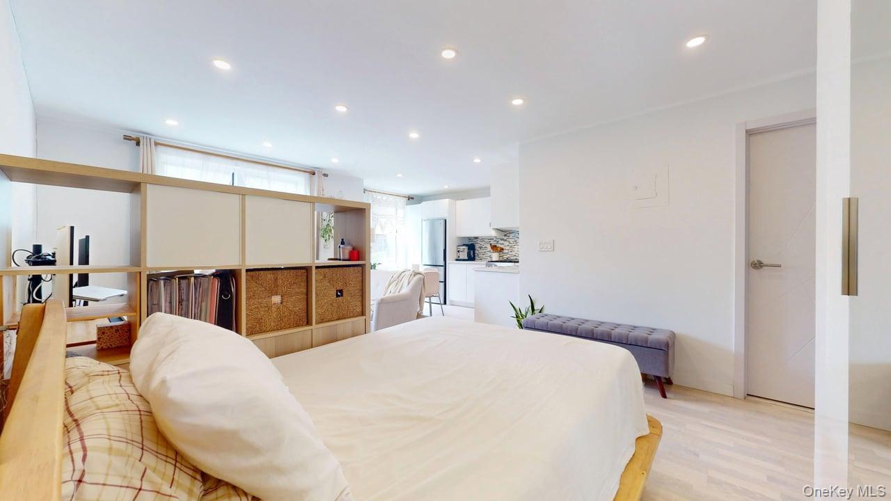 68-15 Selfridge Street, Unit 3D photo 22