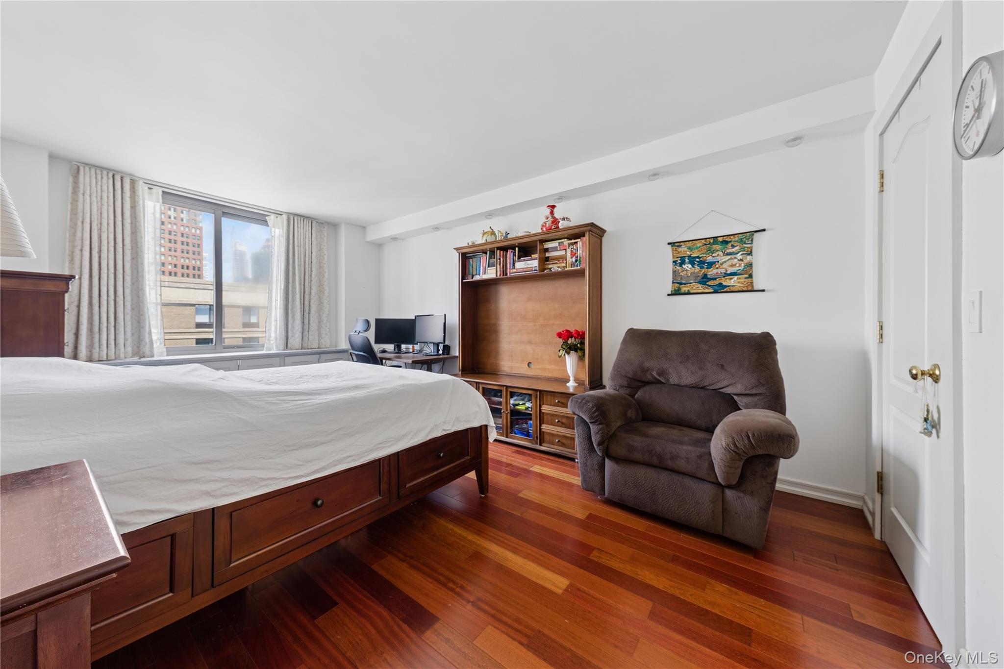 2 S End Avenue, Unit 9C photo 6