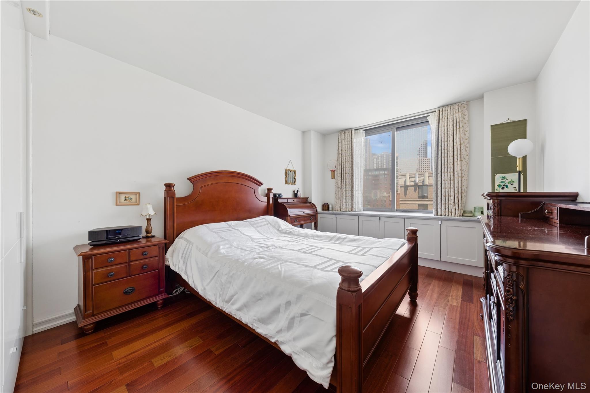 2 S End Avenue, Unit 9C photo 8