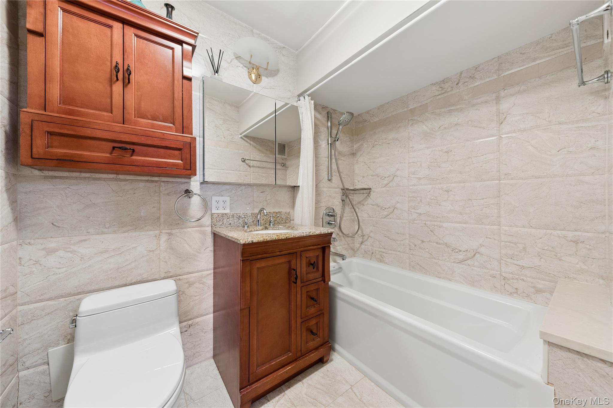 2 S End Avenue, Unit 9C photo 9