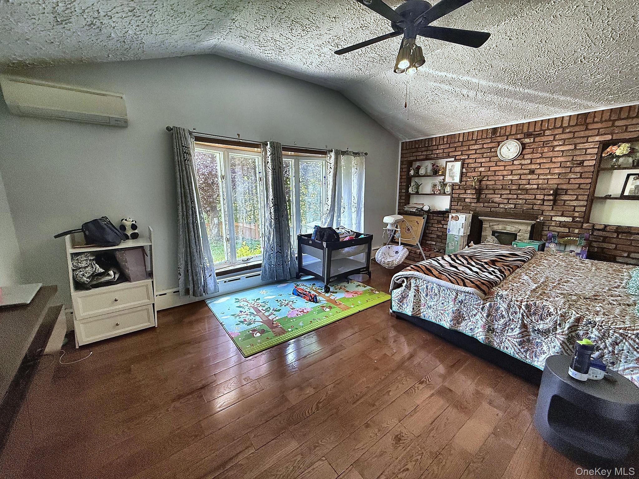 25 Lisa Drive – For Sale photo 21