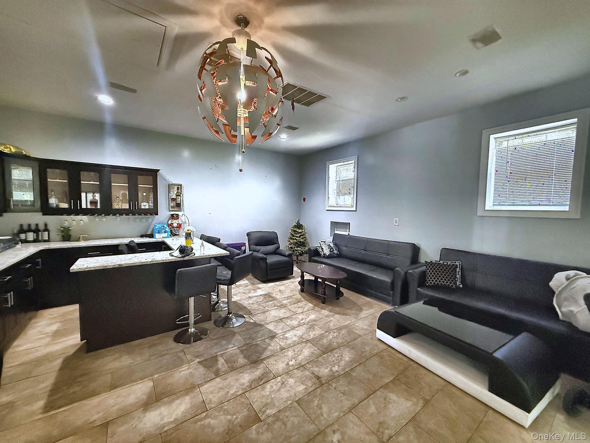25 Lisa Drive – For Sale photo 10