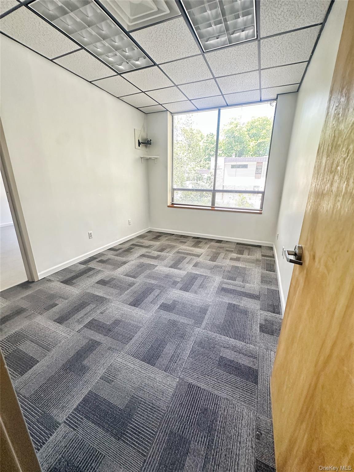 531 Central Park Avenue, Unit 303