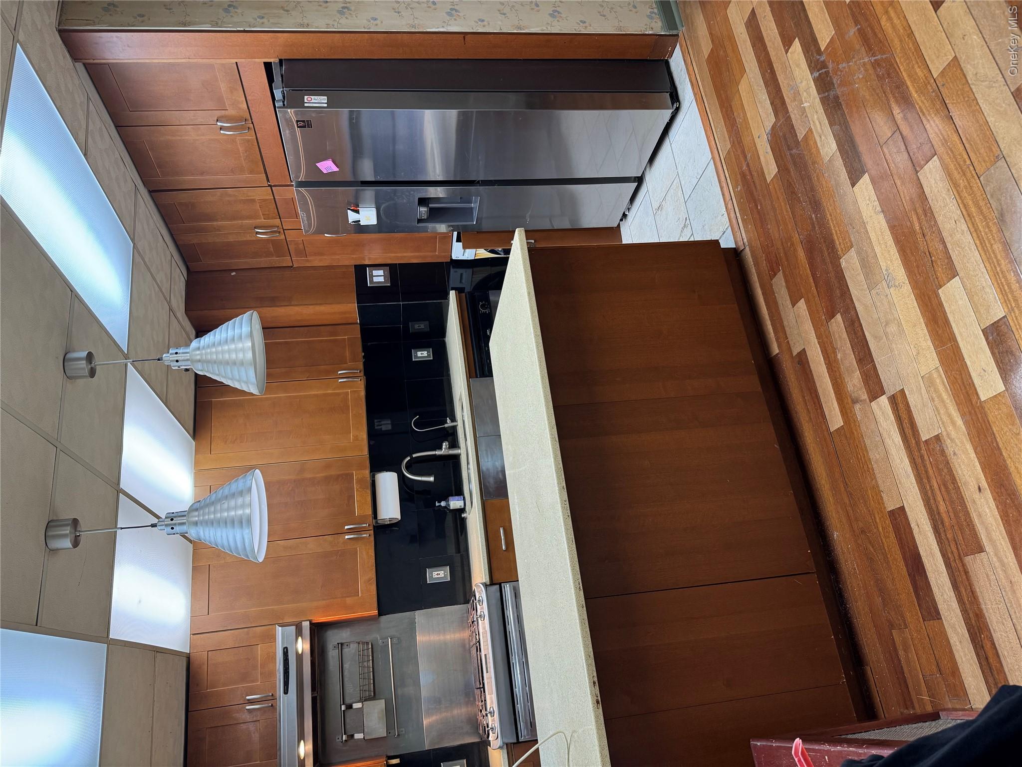 2922 Barnes Avenue, Unit 5F photo 4