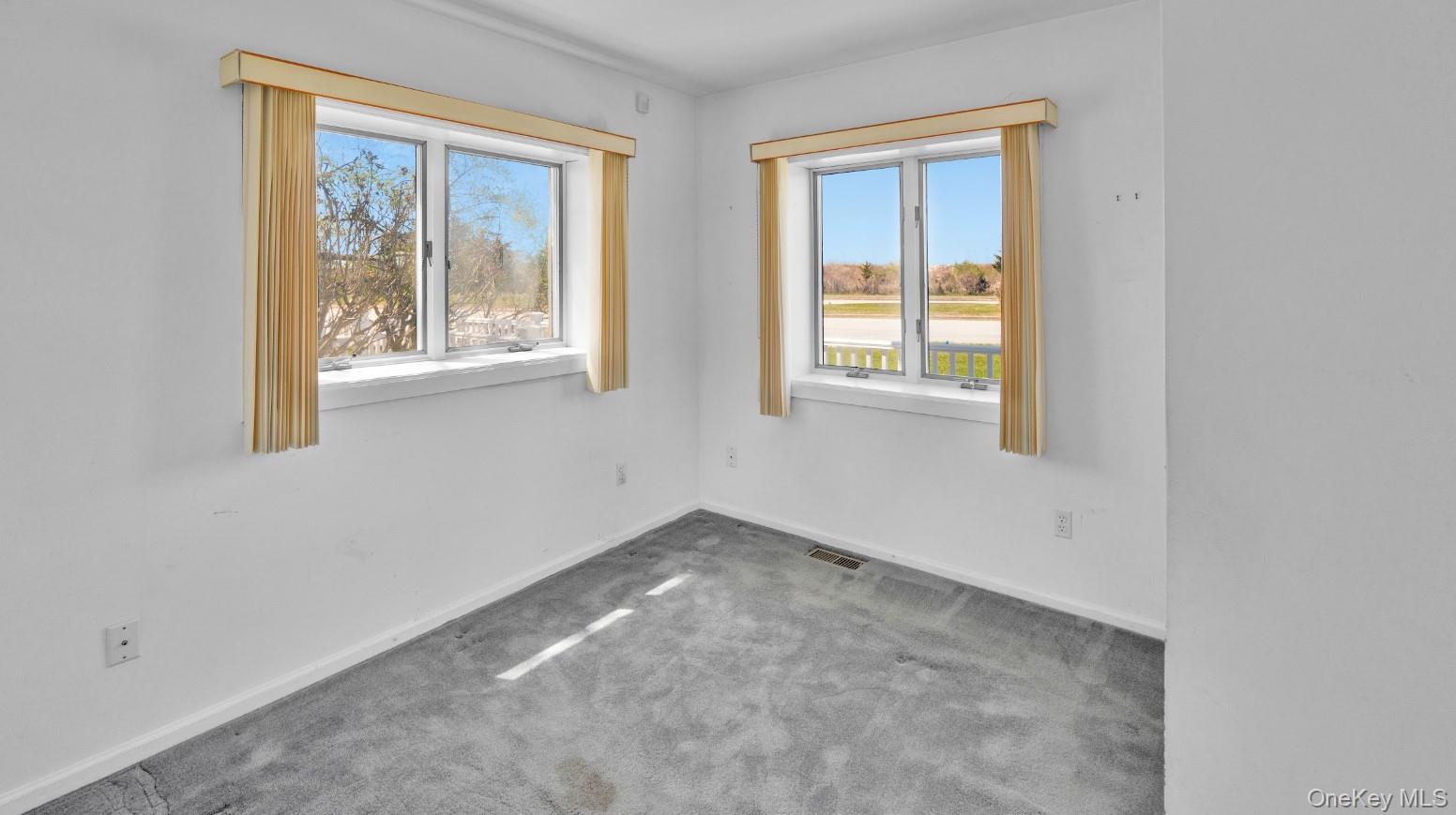 55 William Floyd Parkway – For Sale photo 17