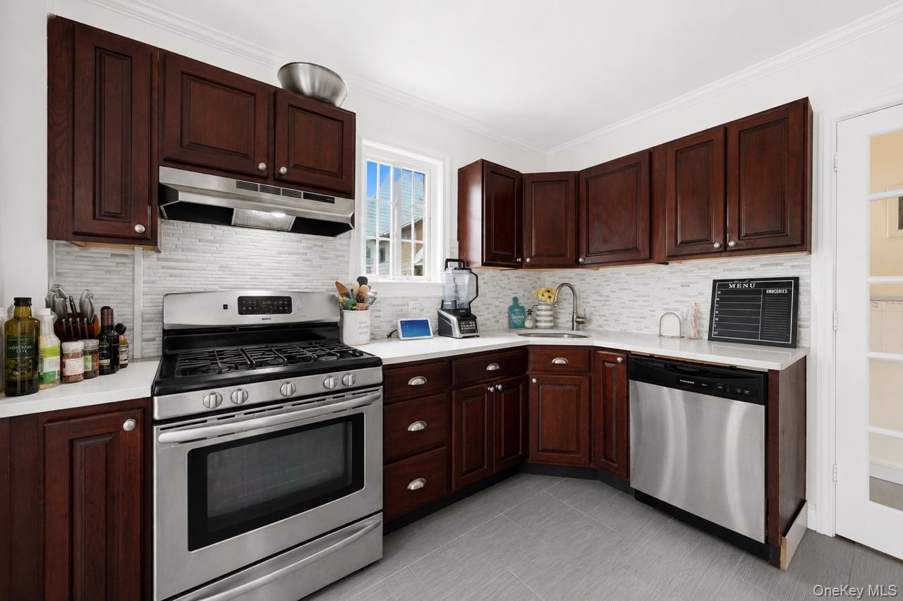 90 Vincent Place – For Sale photo 13