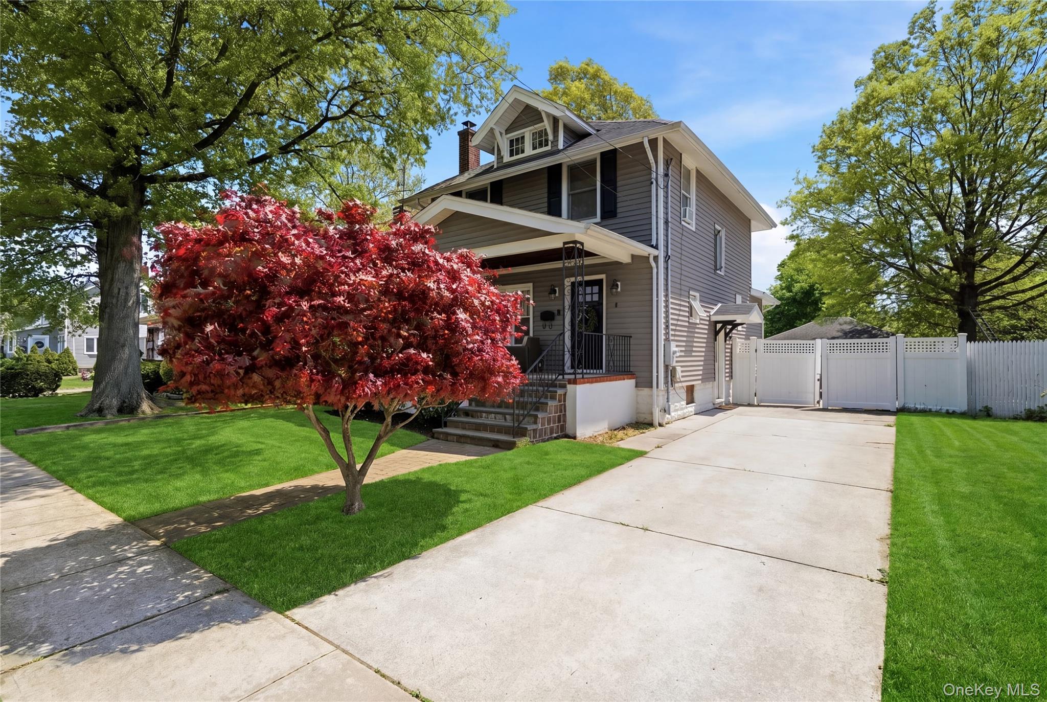 90 Vincent Place – For Sale photo 3