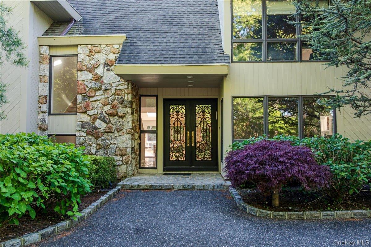 5 Twin Ponds Street – For Sale photo 2