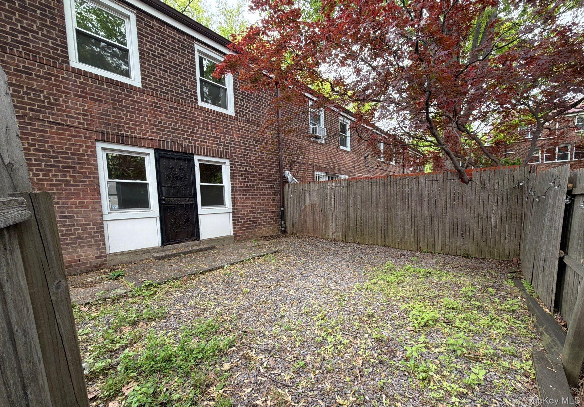 80-14 150th, Unit 25D photo 12
