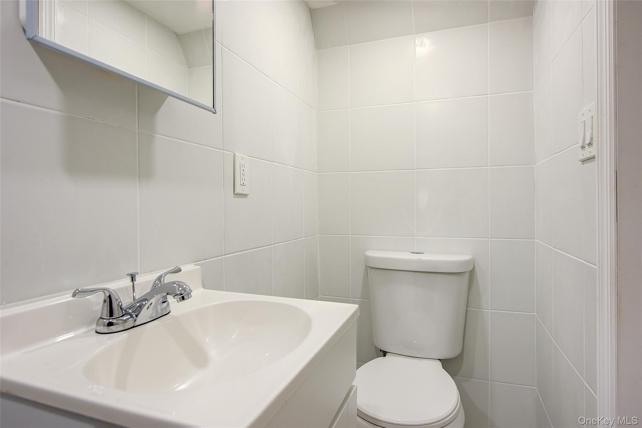 164-38 76th Road – For Sale photo 34