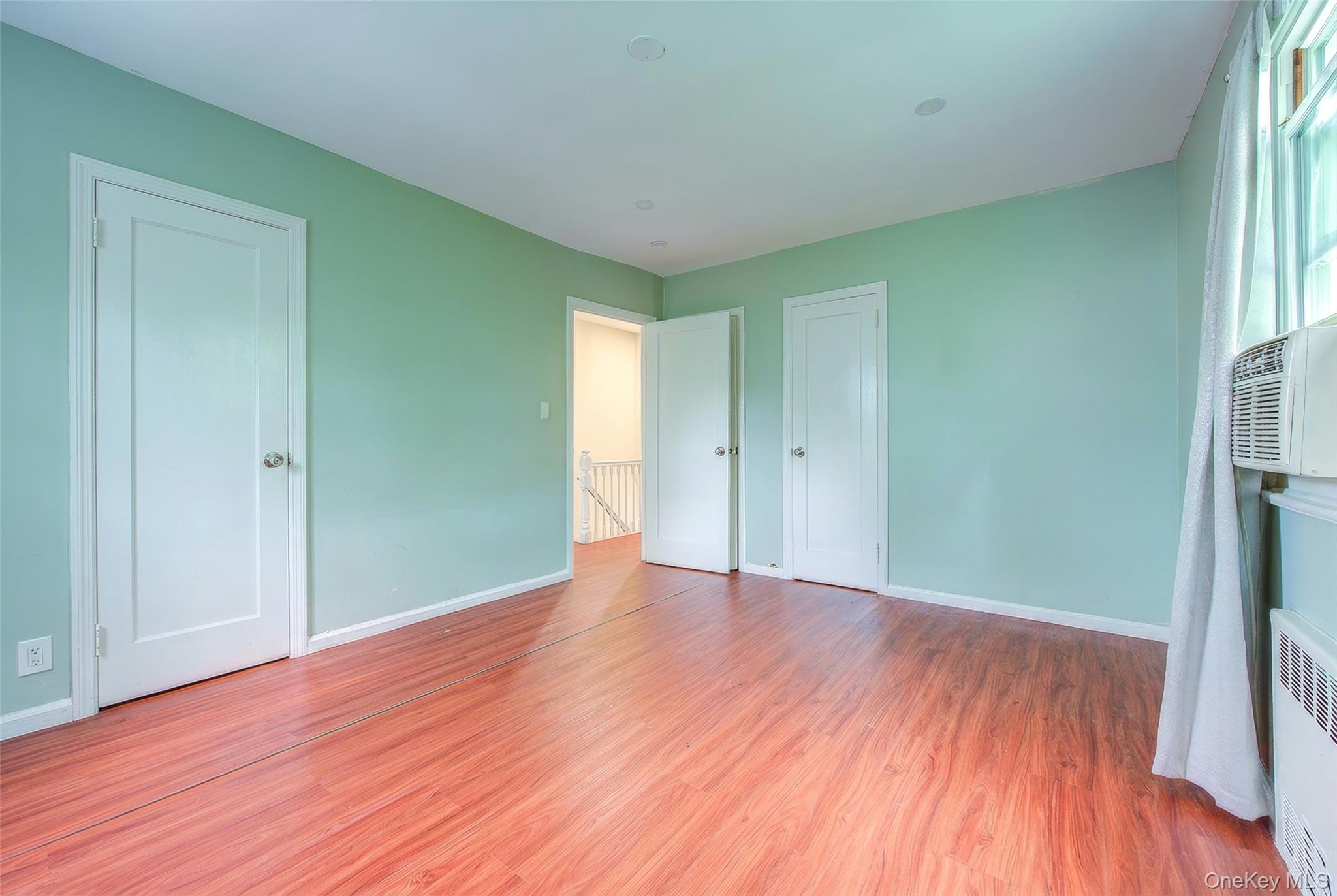 164-38 76th Road – For Sale photo 18