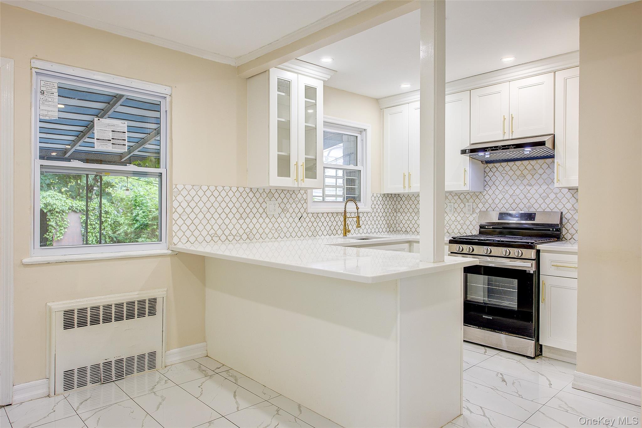 164-38 76th Road – For Sale photo 8