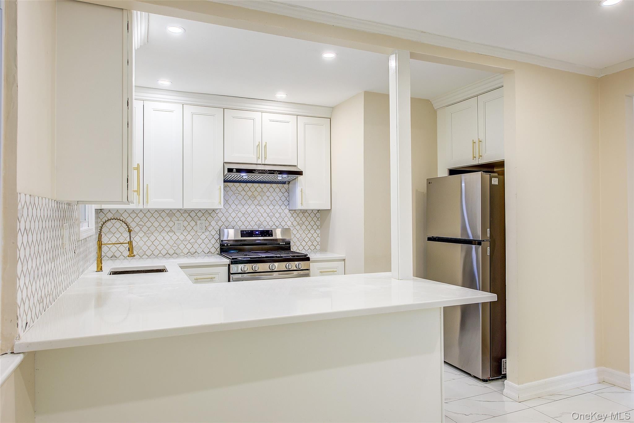 164-38 76th Road – For Sale photo 10