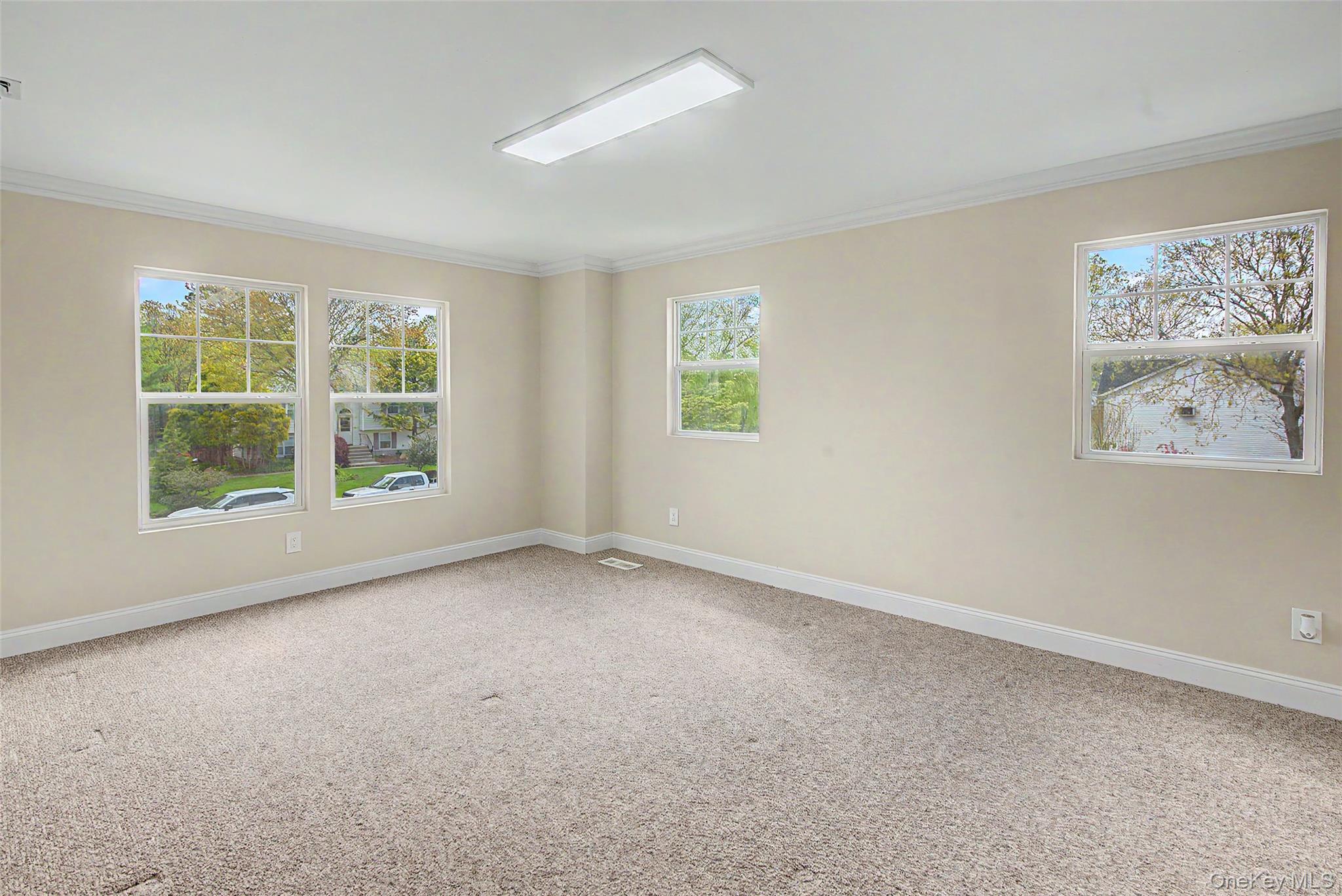 6 Lyons Lane – For Sale photo 18
