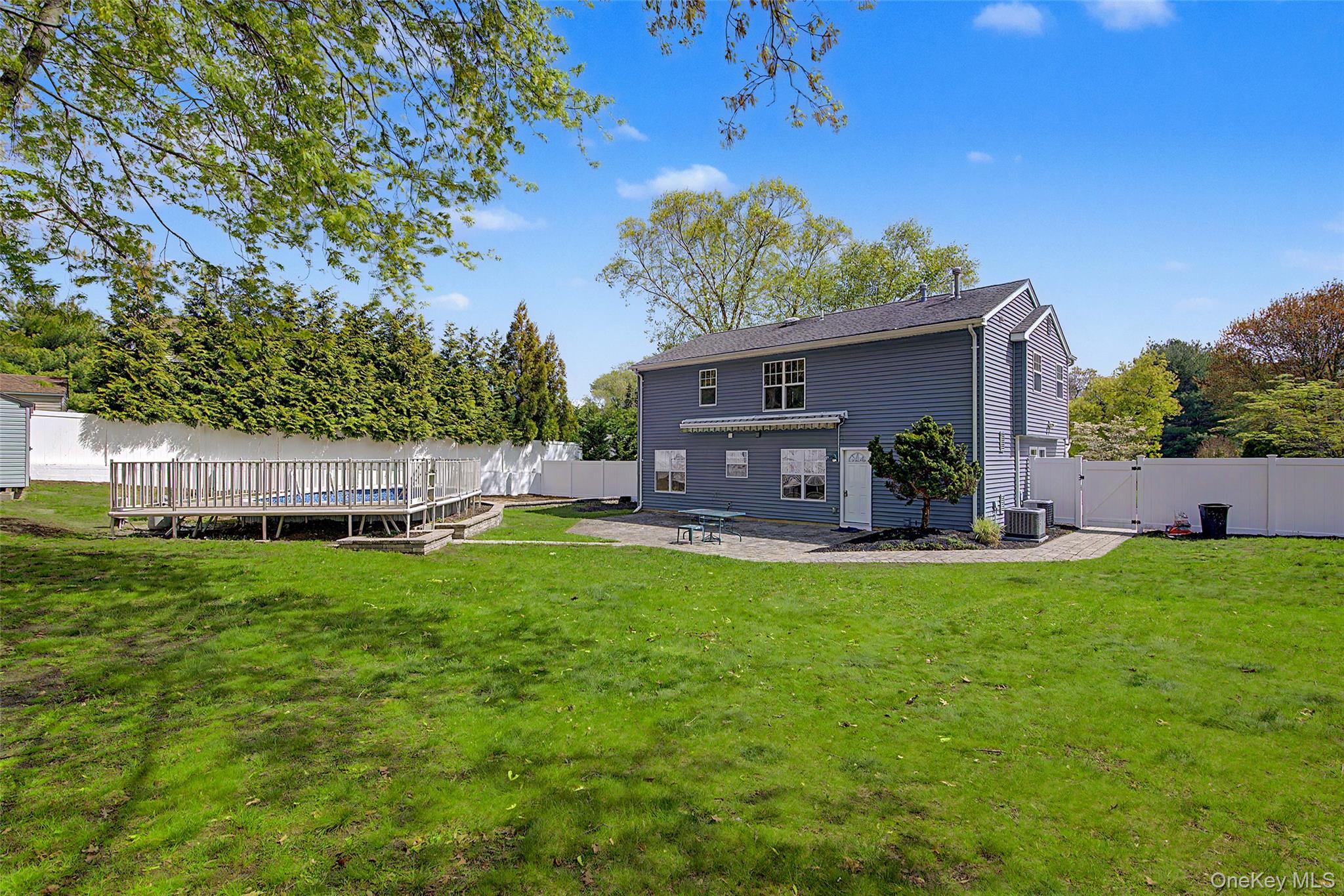 6 Lyons Lane – For Sale photo 31