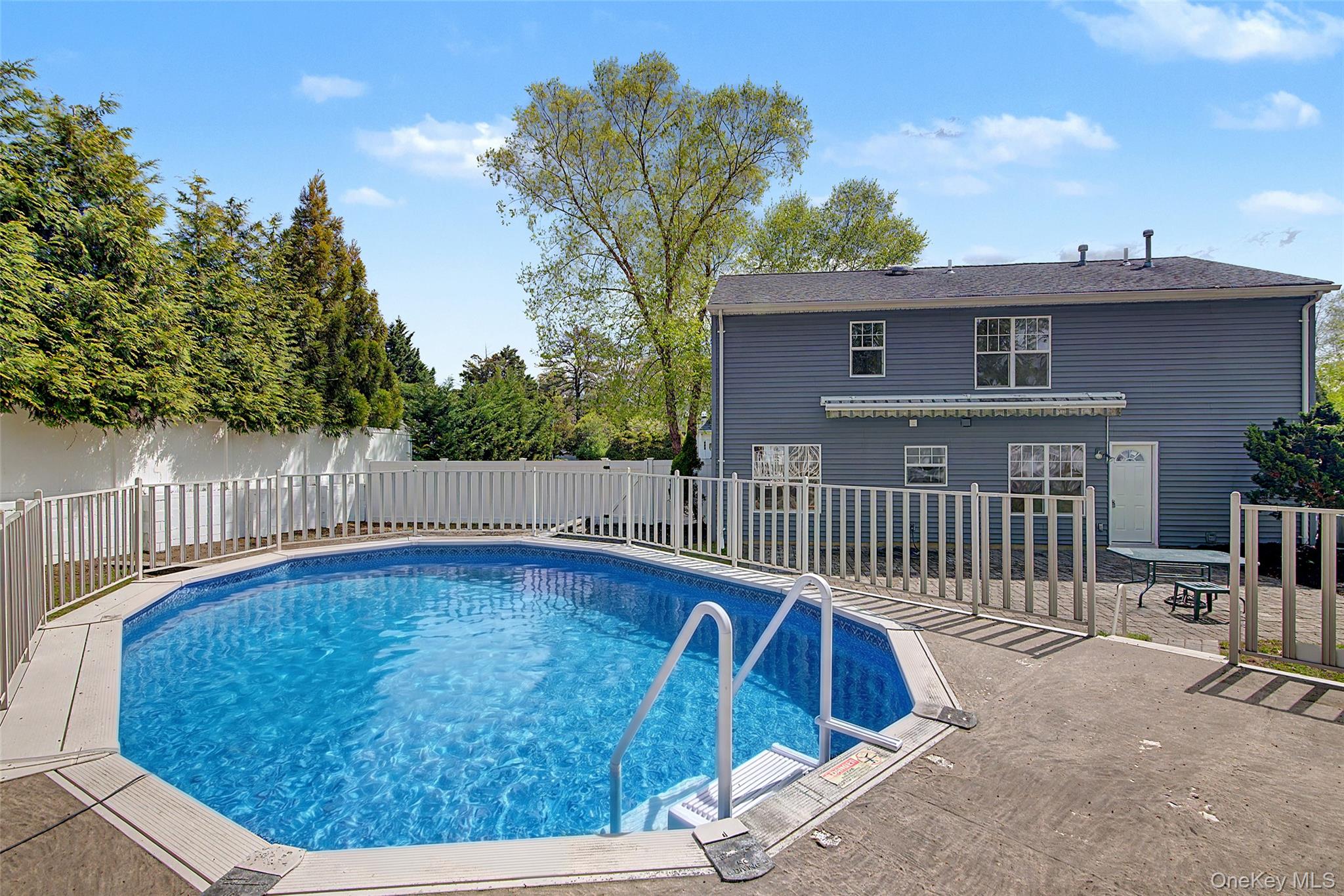 6 Lyons Lane – For Sale photo 34