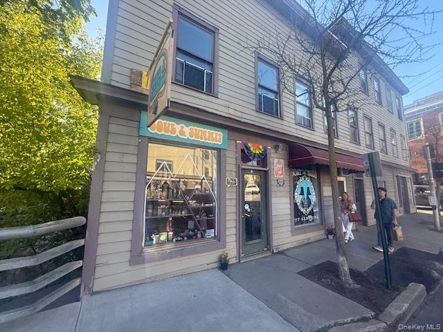 9 Main Street – For Rent