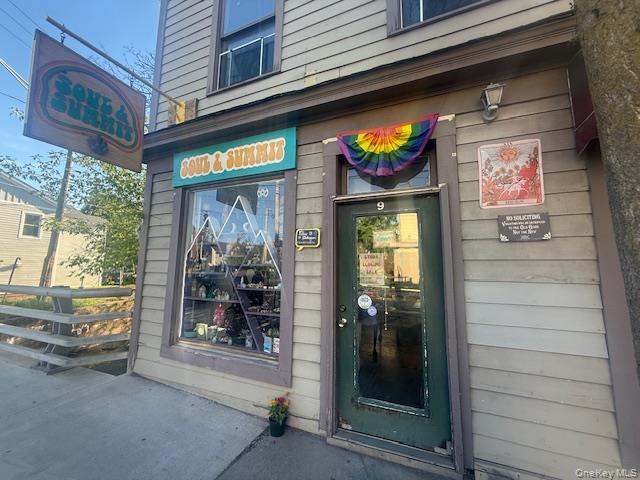 9 Main Street – For Rent photo 3