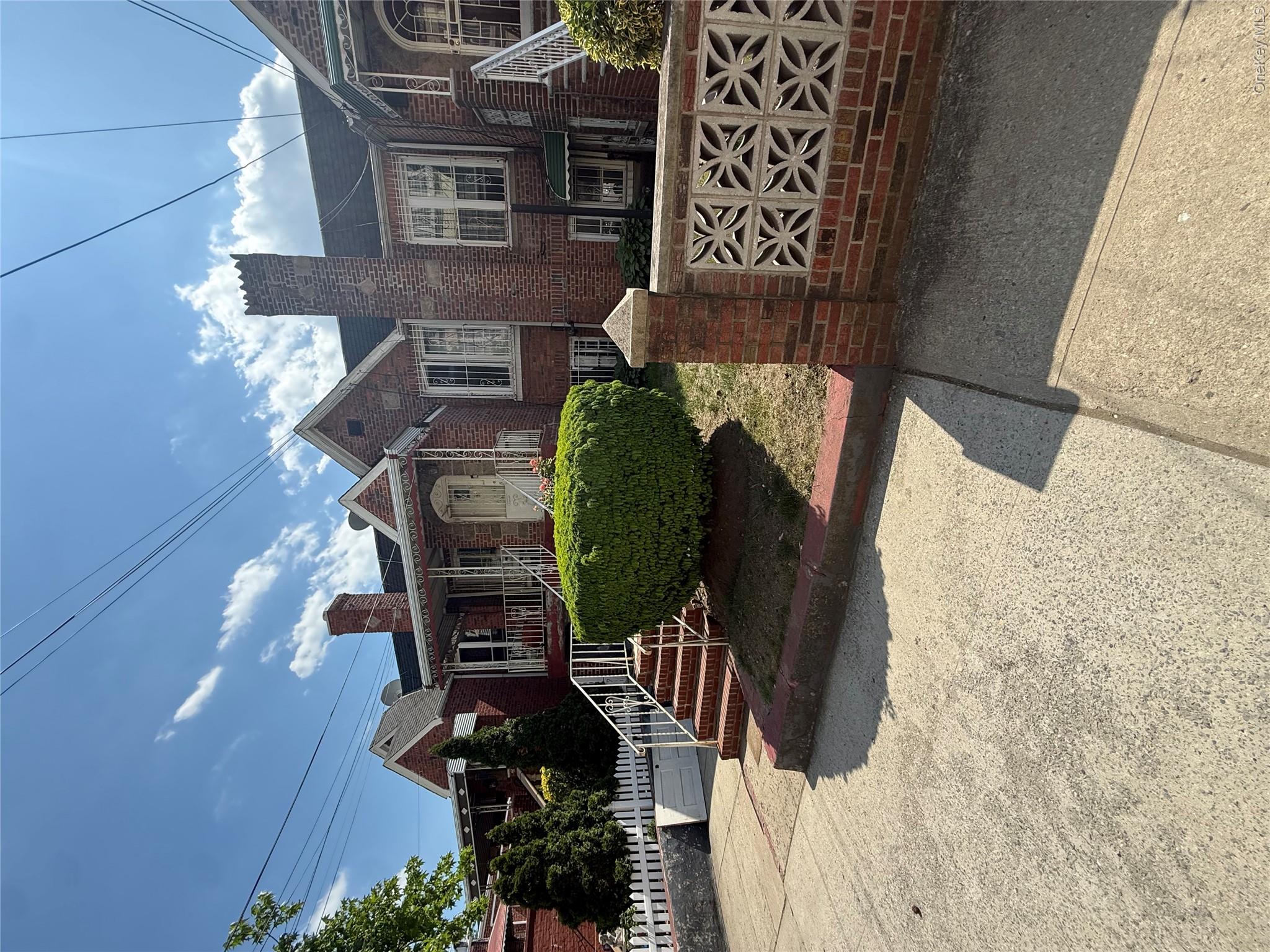 676 E 93rd Street – For Sale photo 3