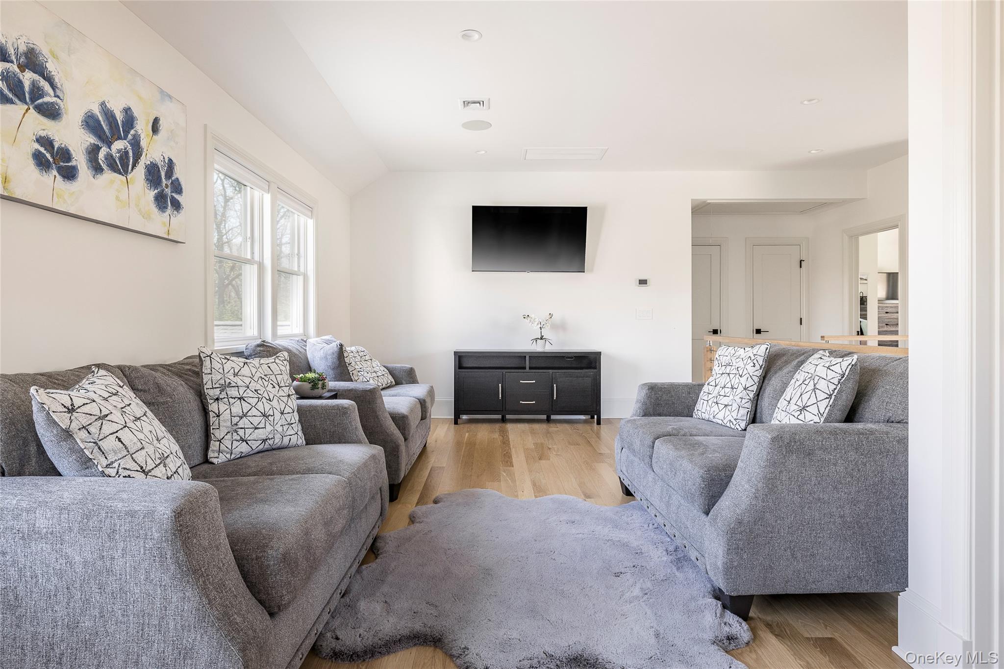 9 Jennifers Path – For Rent photo 15