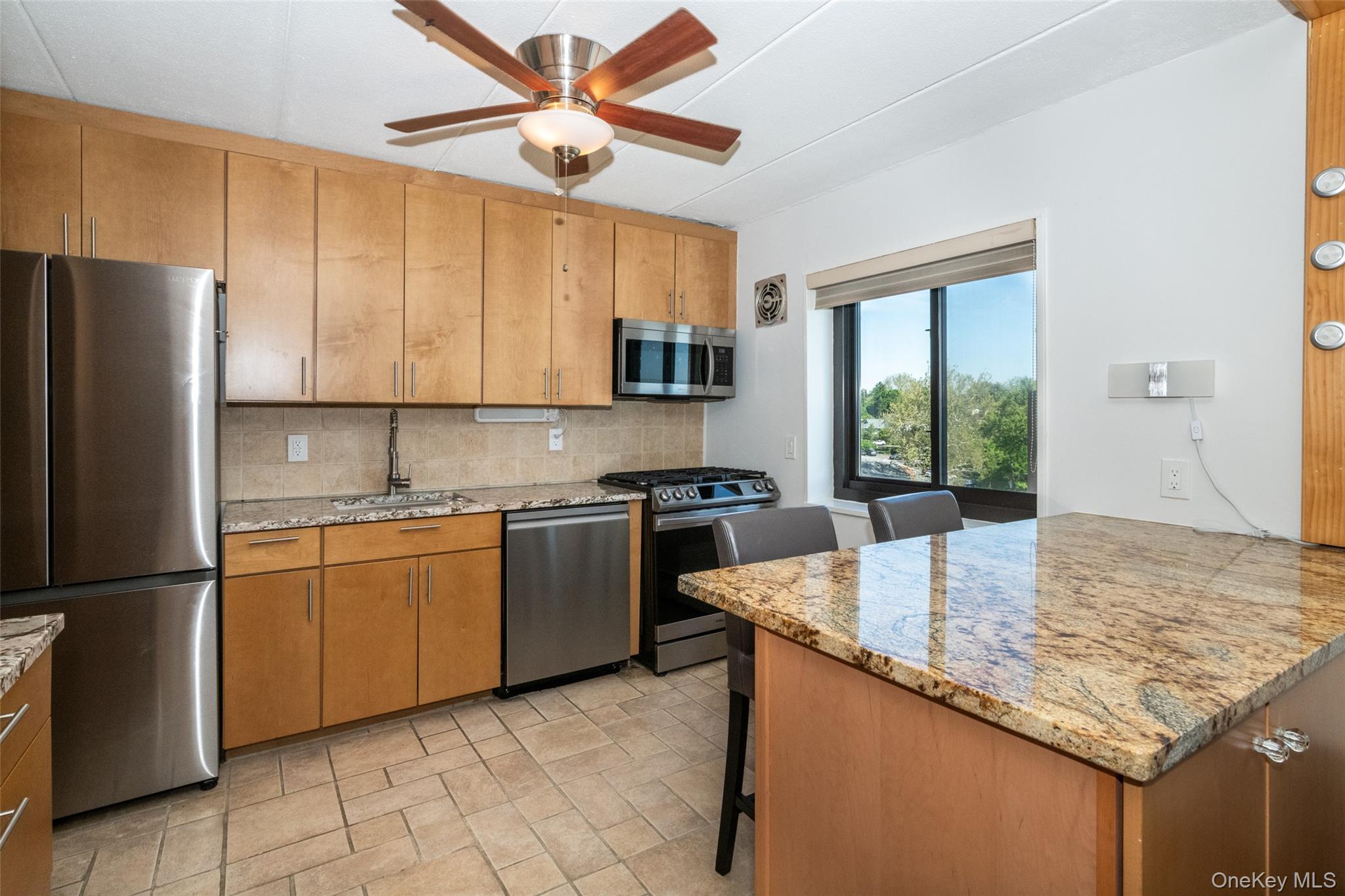 666 Pelham Road, Unit 7B photo 11