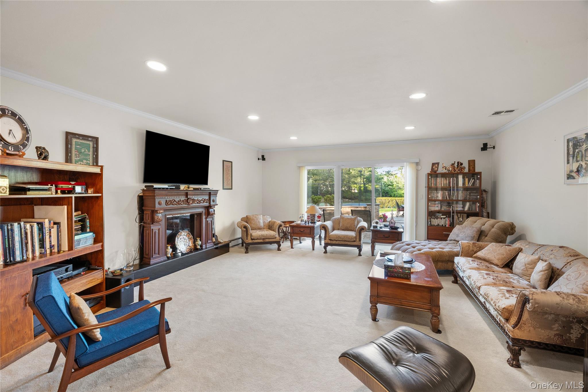 16 Cabriolet Lane – For Sale photo 19