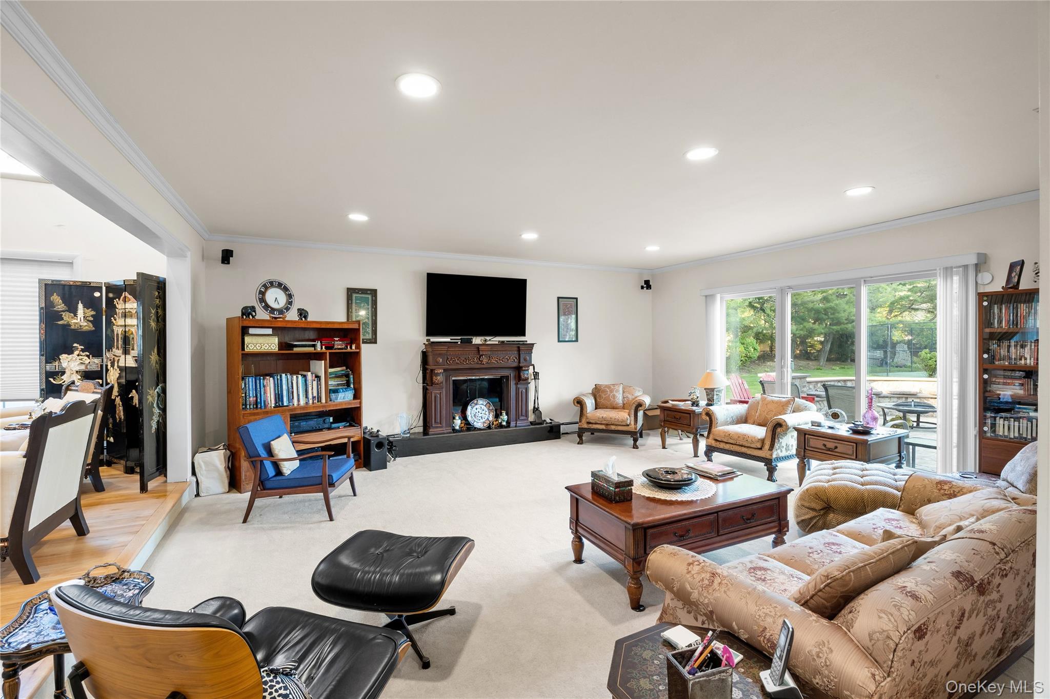 16 Cabriolet Lane – For Sale photo 18