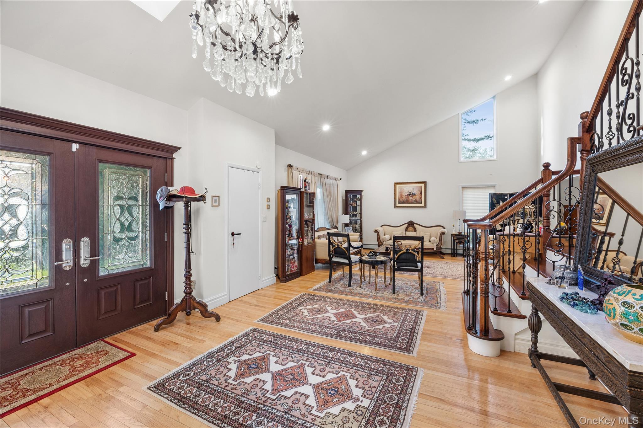 16 Cabriolet Lane – For Sale photo 7