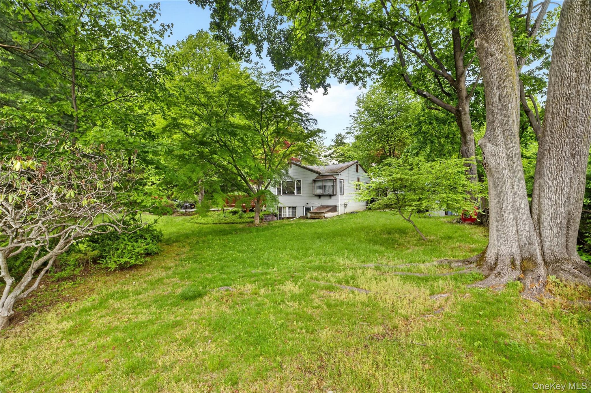 10 Mount Green Road – For Sale photo 17