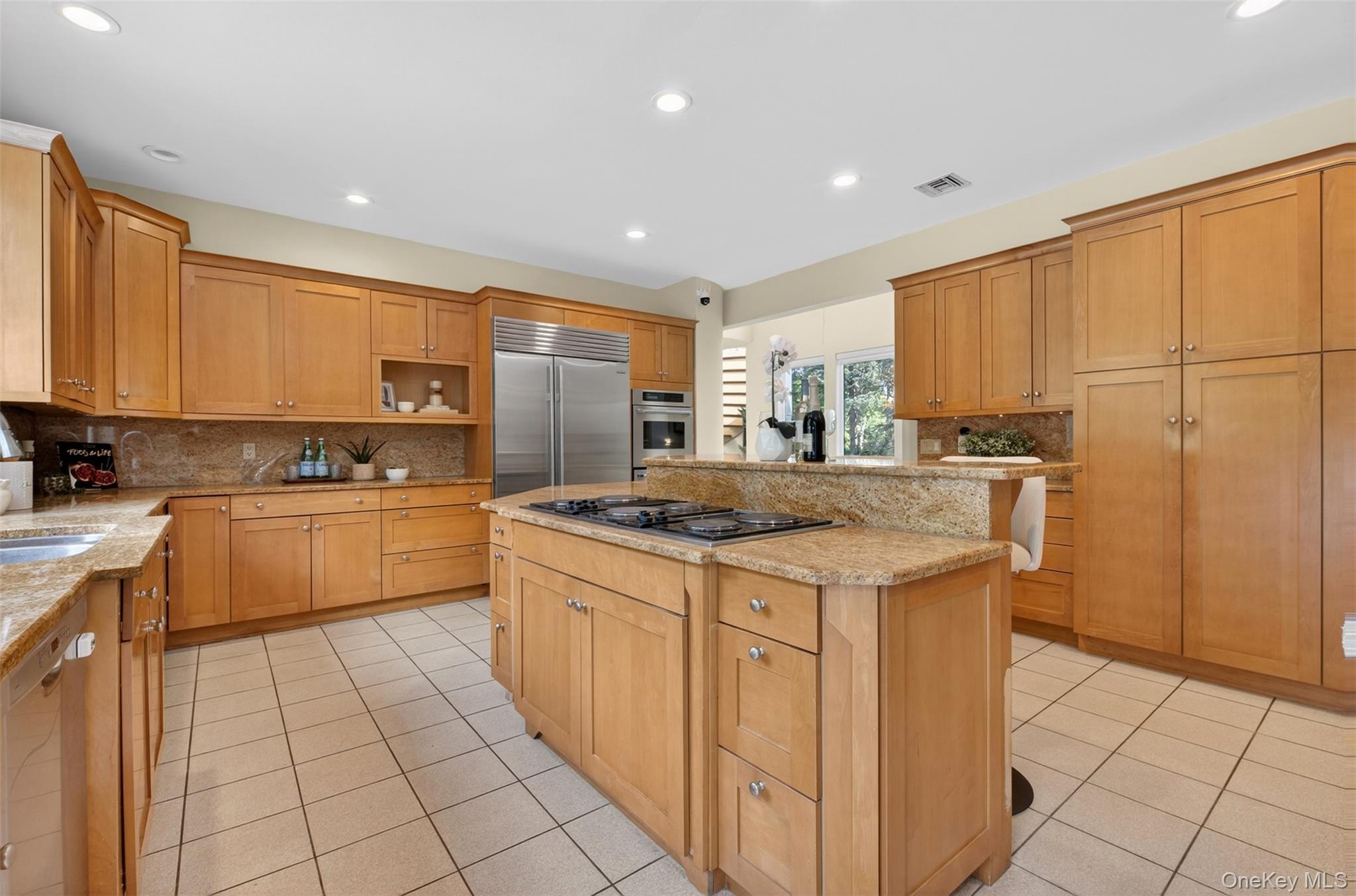 80 Tall Oak Crescent – For Sale photo 10