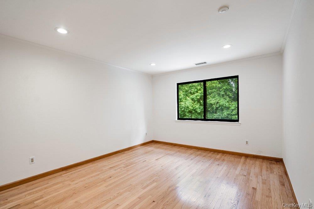 41 E View Court – For Sale photo 30
