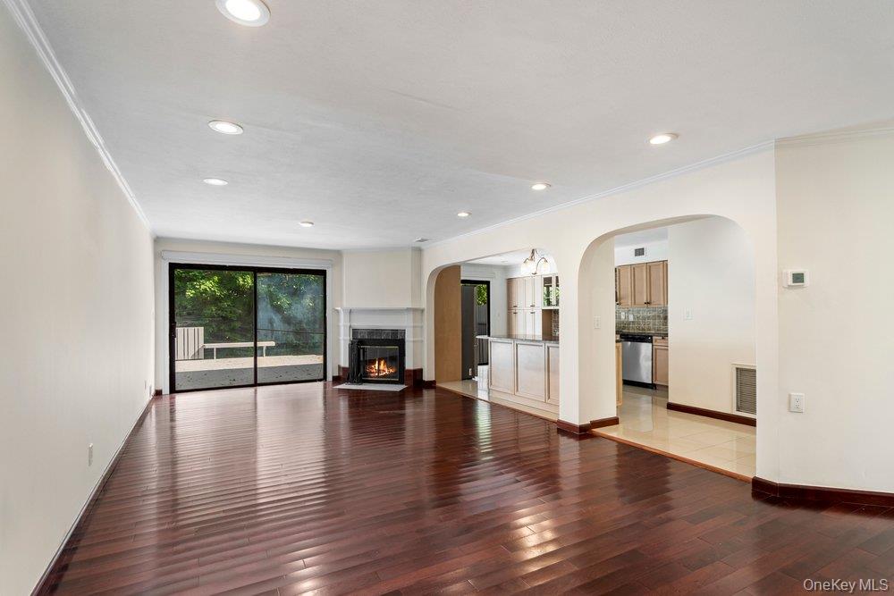 41 E View Court – For Sale photo 4
