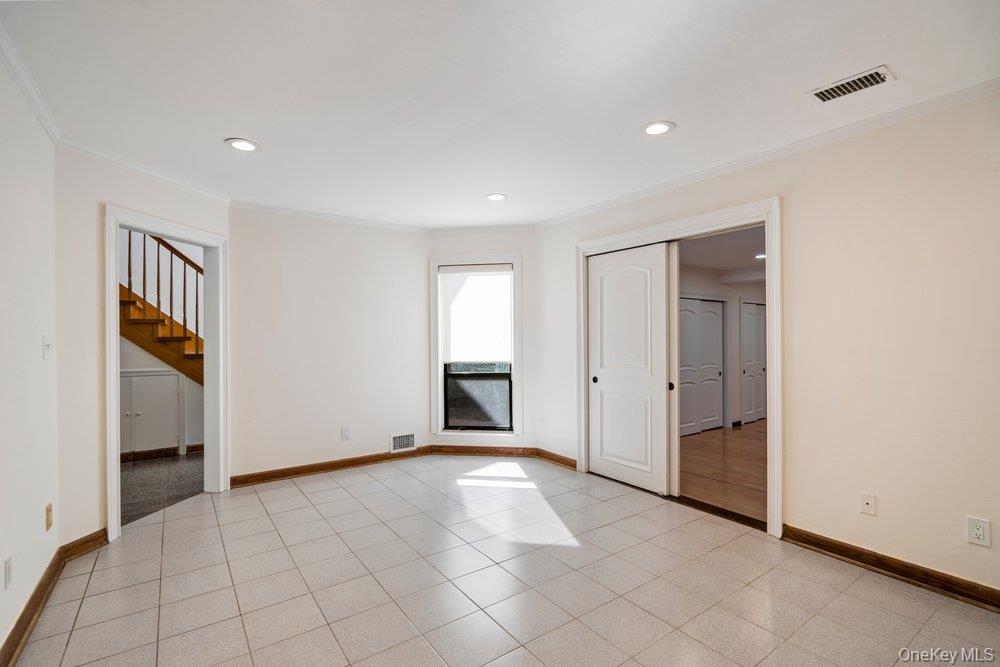 41 E View Court – For Sale photo 9