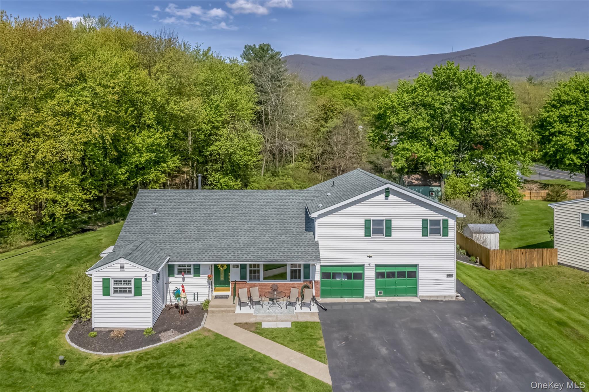 110 Cottontail Lane – For Sale