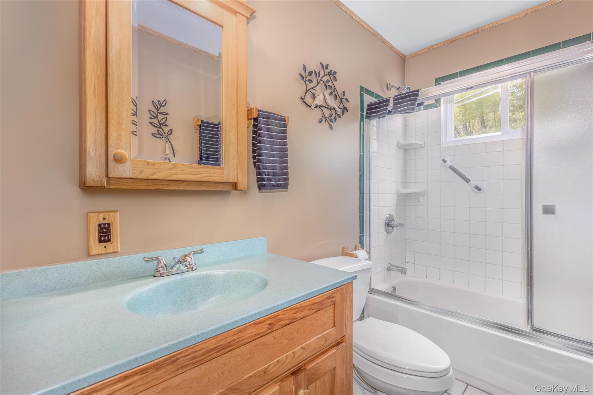 110 Cottontail Lane – For Sale photo 14