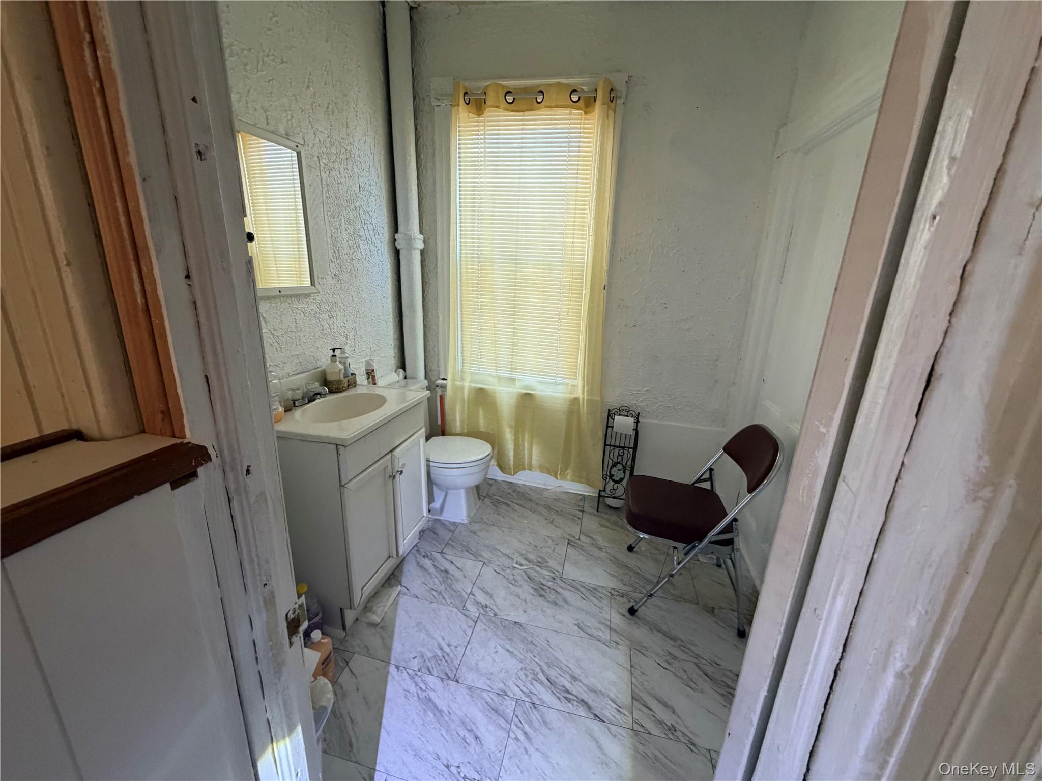 452 S 7th Avenue – For Sale photo 15