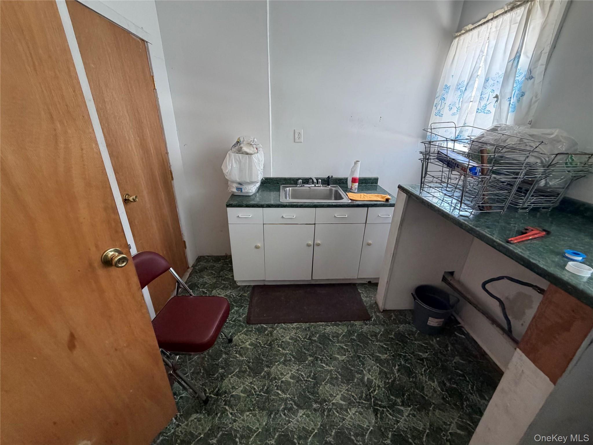 452 S 7th Avenue – For Sale photo 18